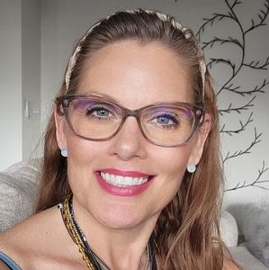 Meet your Posher, Misty